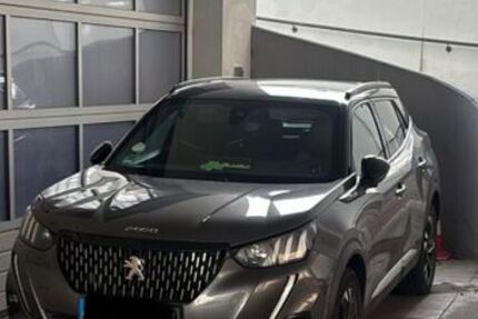 Peugeot 2008 65.000 km 14.990 &euro; Weingarten 76356