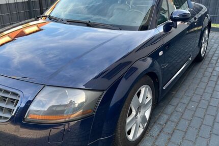 Audi TT 142.000 km 7.400 &euro; Römerberg 67354