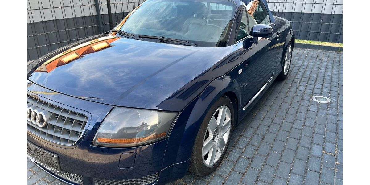 Audi TT 142.000 km 7.400 &euro; Römerberg 67354