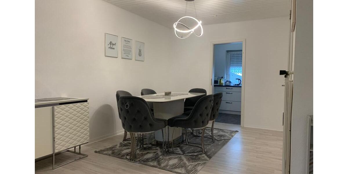 Etagenwohnung Waghäusel - 2.5 Zimmer, 74 m&sup2;, 850&euro; | Angebot:25614636
