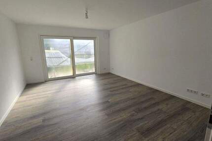 Haus Römerberg Berghausen - 3 Zimmer, 80 m&sup2;, 1.600&euro; | Angebot:25654186