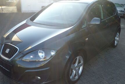 Seat Altea 163.000 km 9.299 € Bad Bergzabern 76887