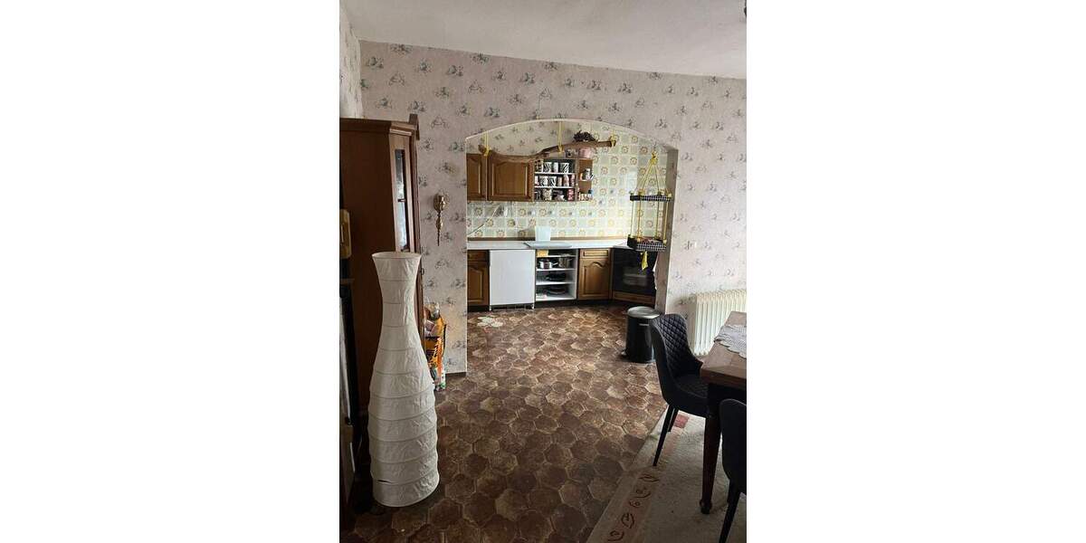Reihenmittelhaus Karlsruhe Hagsfeld - 6 Zimmer, 111 m&sup2;, 320.000&euro; | Angebot:25679833