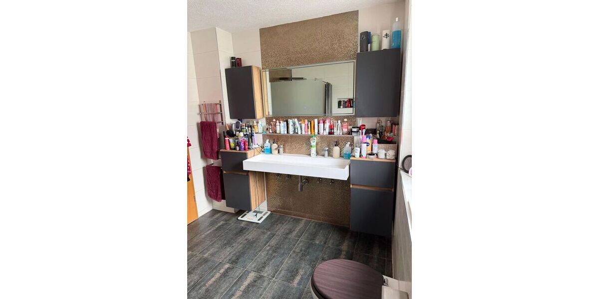 Moderne Doppelhaushälfte in Bietigheim - Einfamilienhaus Bietigheim | Angebot:27328127