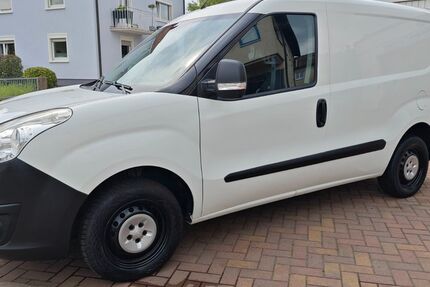 Opel Combo 185.000 km 5.990 € Ötigheim 76470