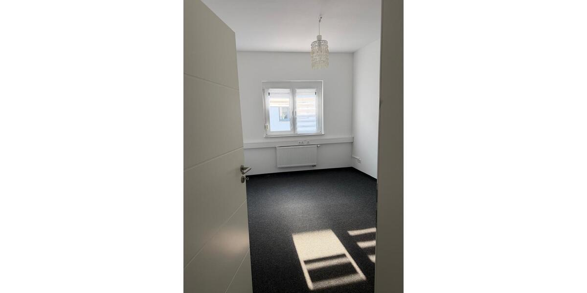 Hochparterre Karlsruhe Knielingen - 3 Zimmer, 75 m&sup2;, 1.000&euro; | Angebot:25442226