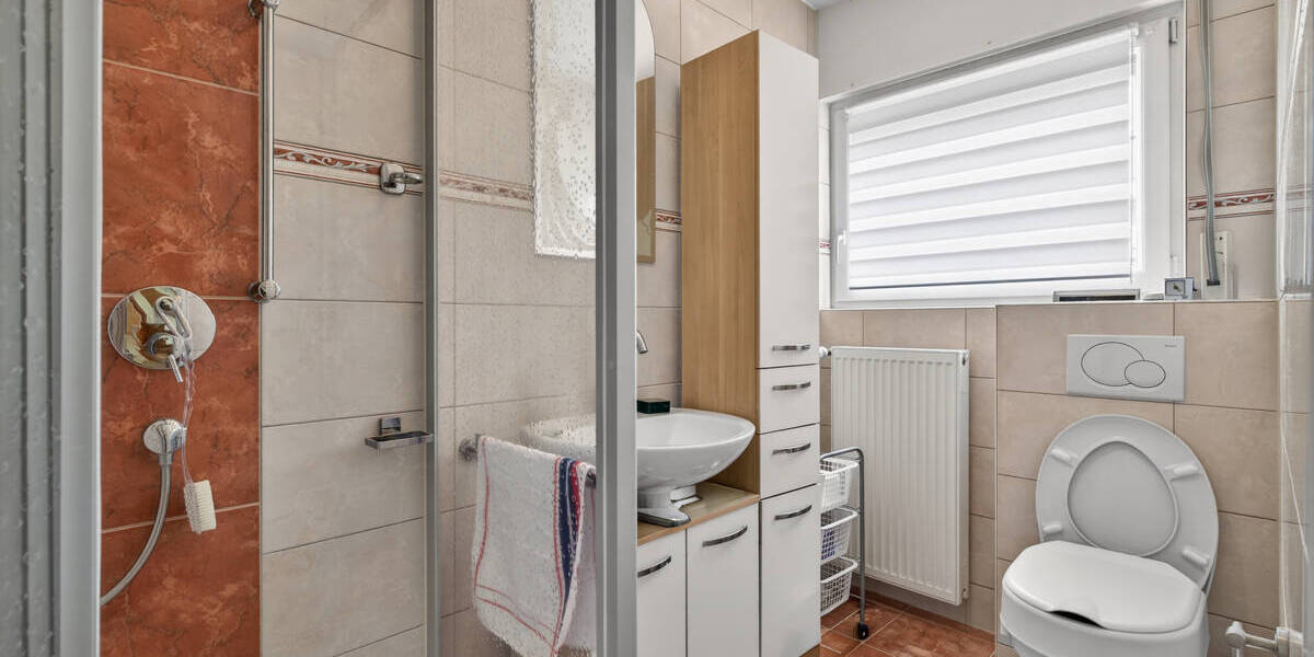 Reihenmittelhaus Karlsruhe / Grünwinkel Grünwinkel - 6 Zimmer, 122 m&sup2;, 549.000&euro; | Angebot:26343555