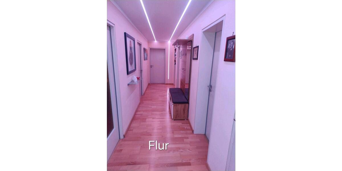 Etagenwohnung Waldbronn - 3 Zimmer, 84 m&sup2;, 270.000&euro; | Angebot:26740755