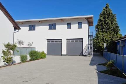 *Neubau* Erstbezug - möblierter Büroraum mit Nebenflächen 1 zimmer