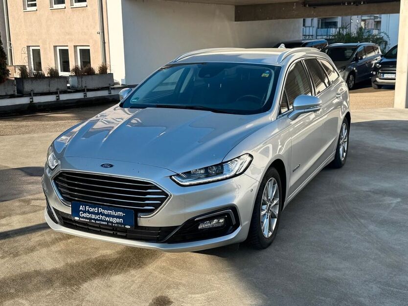 Ford Mondeo 76.128 km 17.990 € Karlsruhe 76137
