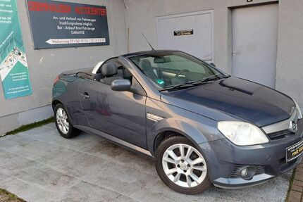 Opel Tigra 128.000 km 2.699 &euro; Oberhausen-Rheinhausen 68794