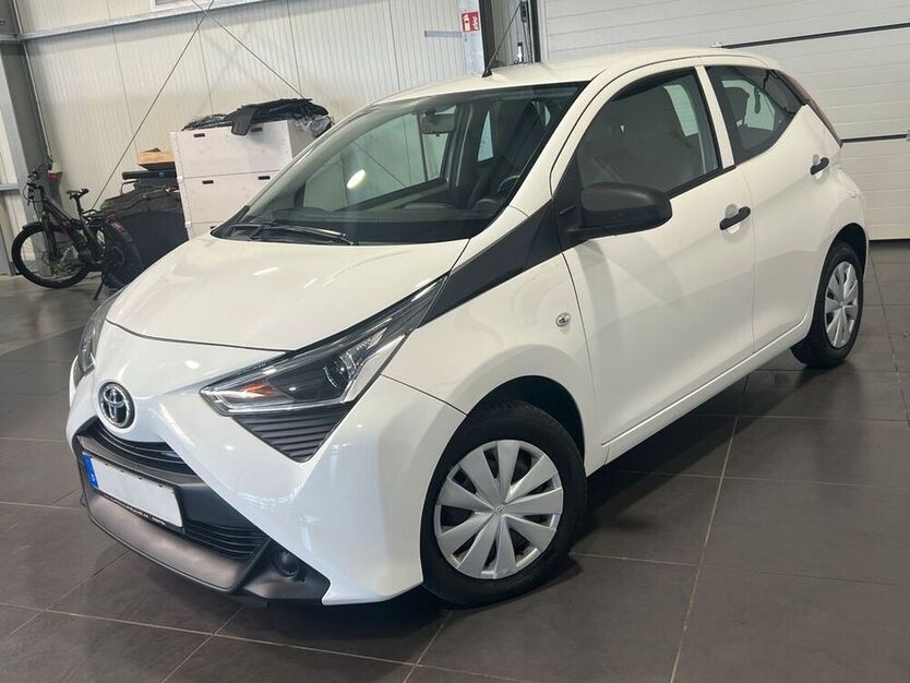Aygo (X)