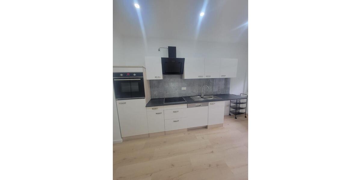 Terrassenwohnung Karlsruhe Südstadt - 3 Zimmer, 91 m&sup2;, 1.700&euro; | Angebot:26296413