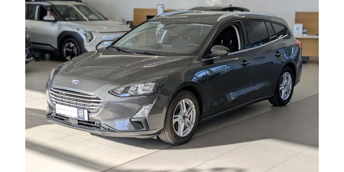 Ford Focus 97.000 km 11.990 &euro; Landau 76829
