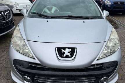 Peugeot 207 81.000 km 999 € Pforzheim 75179