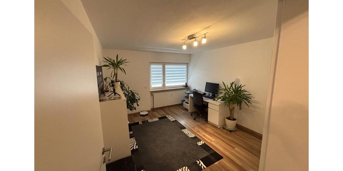 Etagenwohnung Pforzheim Dillweißenstein - 3 Zimmer, 84 m&sup2;, 335.000&euro; | Angebot:27218914