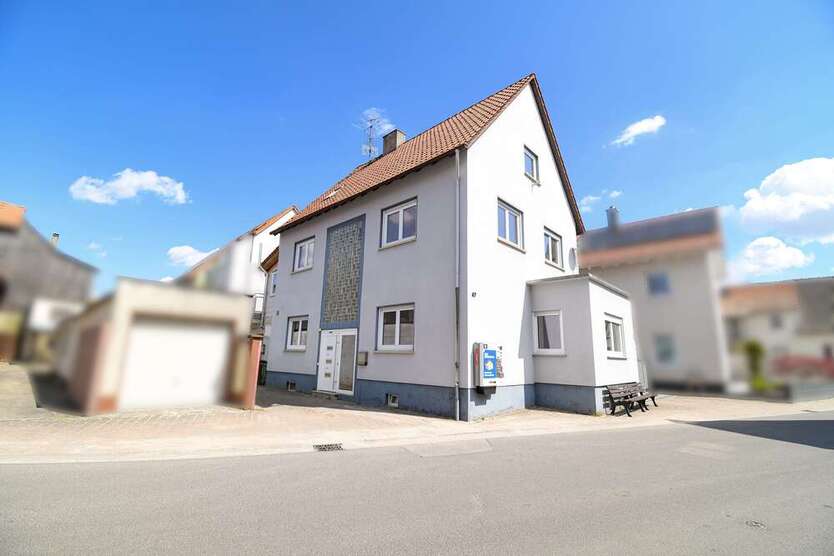 Haus zum Kaufen in Offenbach an der Queich 389.000 € 194 m²