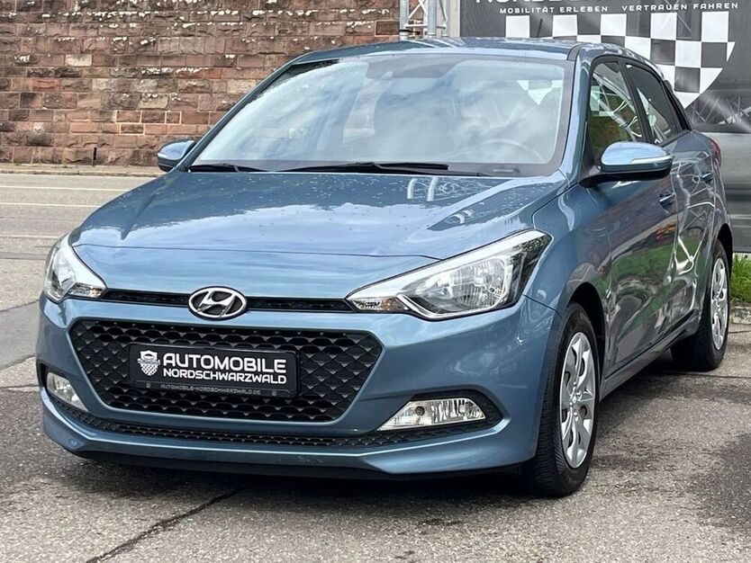 i20