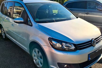 VW Touran 235.000 km 9.000 &euro; Eggenstein-Leopoldshafen 76344