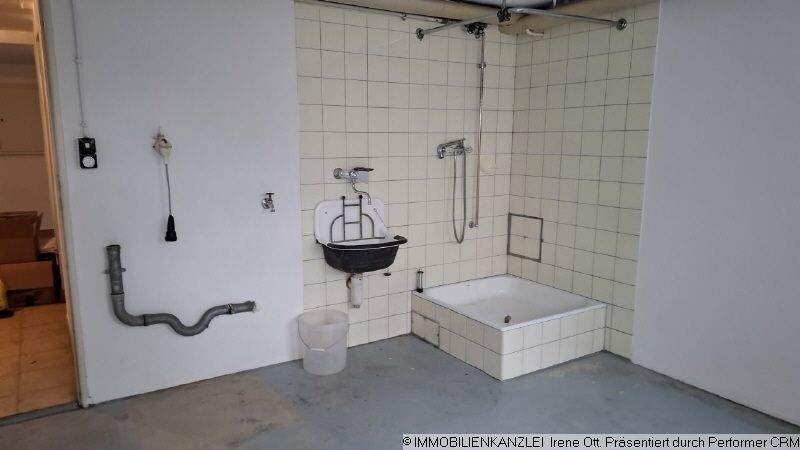 Einfamilienhaus Ettlingen - 6 Zimmer, 140 m&sup2;, 385.000&euro; | Angebot:25899615