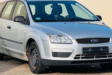 Ford Focus 146.000 km 1.200 € Au am Rhein 76474