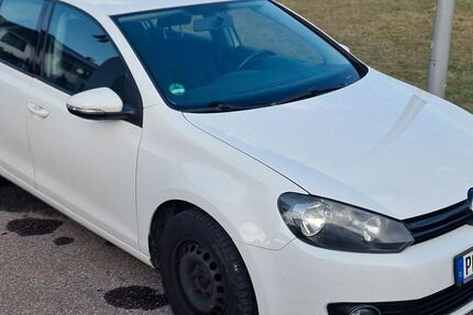 VW Golf 210.000 km 3.950 &euro; Pforzheim 75181