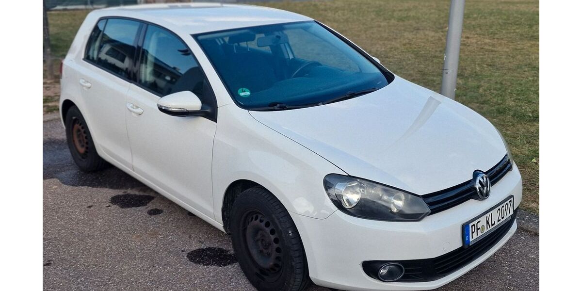 VW Golf 210.000 km 3.950 &euro; Pforzheim 75181
