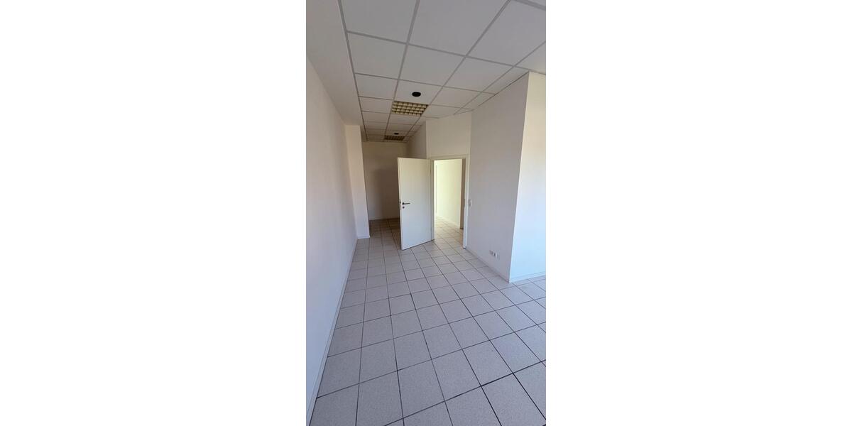 Gewerbeobjekt Pfinztal - 700&euro; | Angebot:26469995