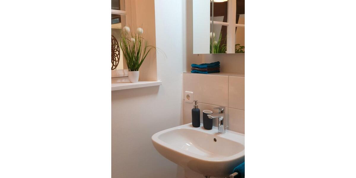 Erdgeschoßwohnung Stutensee - 1.5 Zimmer, 33 m&sup2;, 1.000&euro; | Angebot:26302545