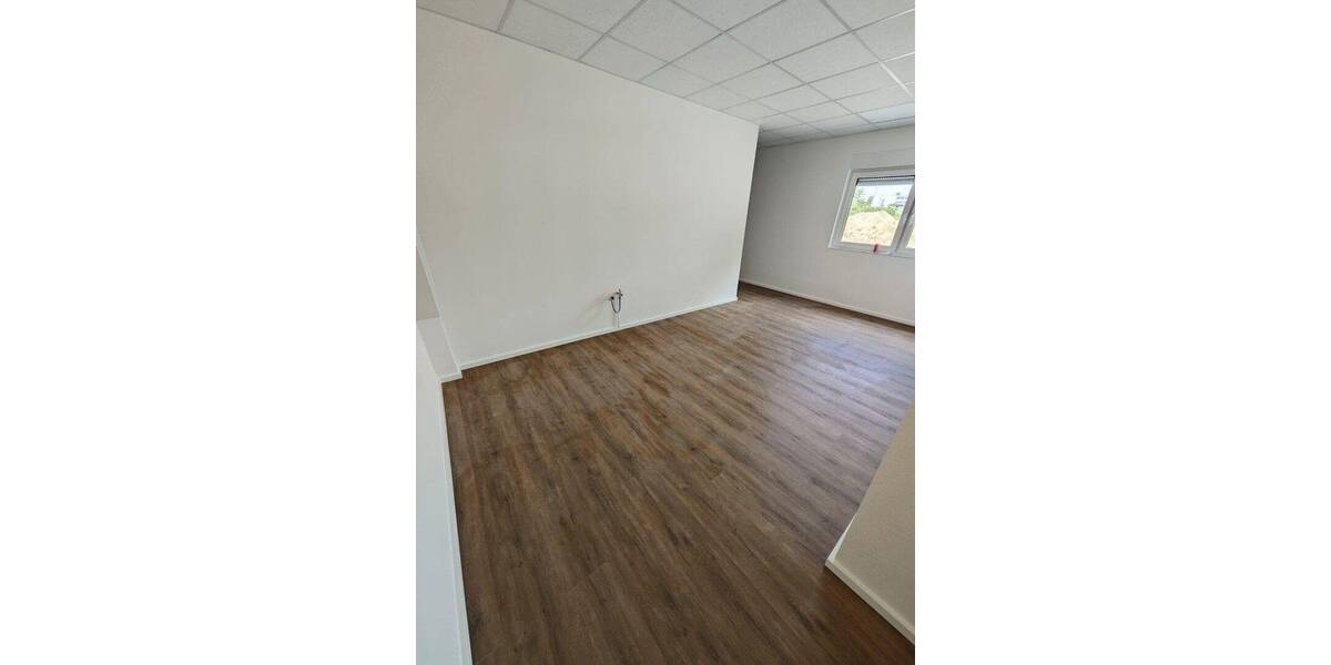 Gewerbeobjekt Karlsruhe Hagsfeld - 310&euro; | Angebot:26866288