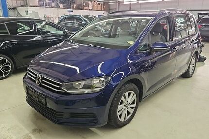 VW Touran 56.233 km 27.790 &euro; Bretten 75015
