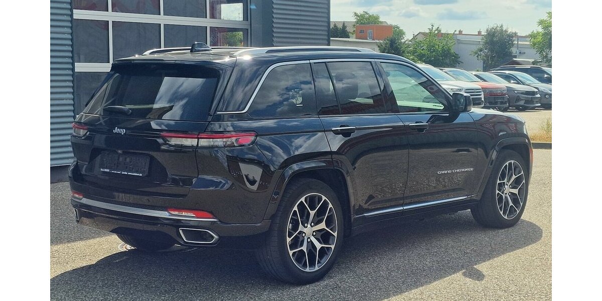 Jeep Grand Cherokee Summit Reserve Plug-In-Hybrid 4xe 30.000 km 61.799 &euro; Landau 76829