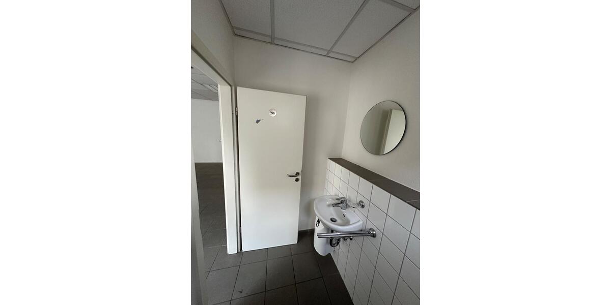 Gewerbeobjekt Pforzheim Büchenbronn - 1.175&euro; | Angebot:24870393