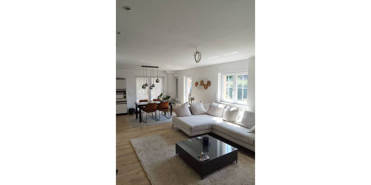 Etagenwohnung Steinmauern - 4 Zimmer, 115 m&sup2;, 1.150&euro; | Angebot:26674102