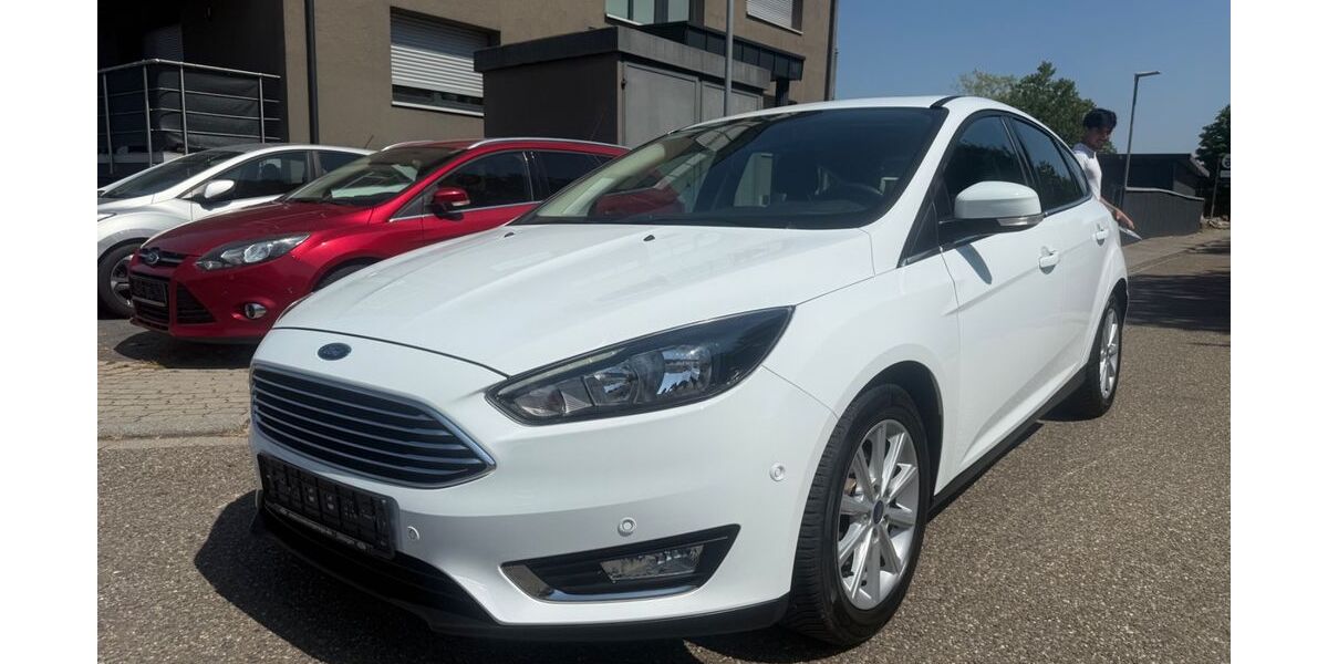 Ford Focus 62.062 km 11.999 &euro; Kronau 76709