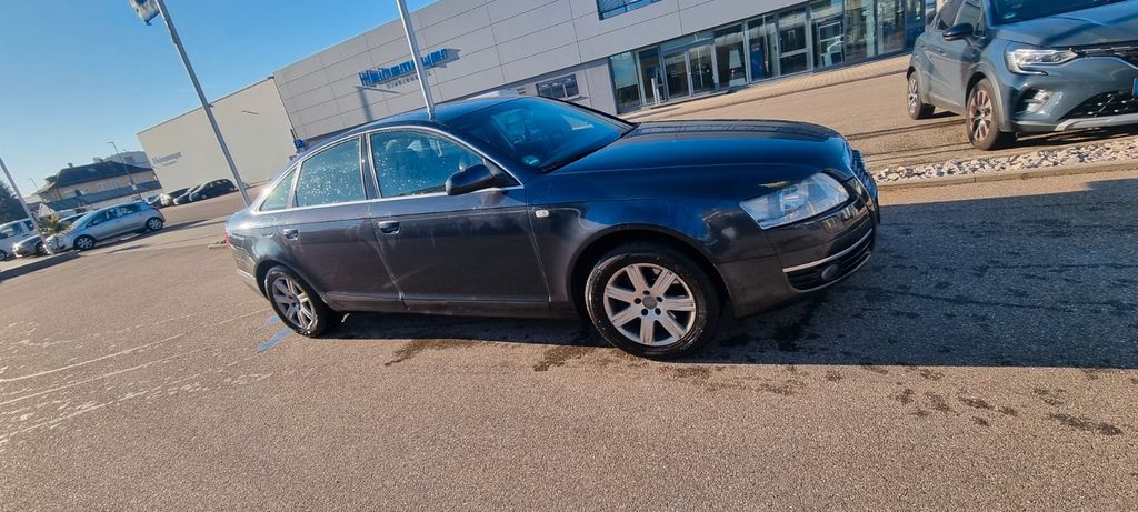 Audi A6 335.000 km 4.100 € Gaggenau 76571