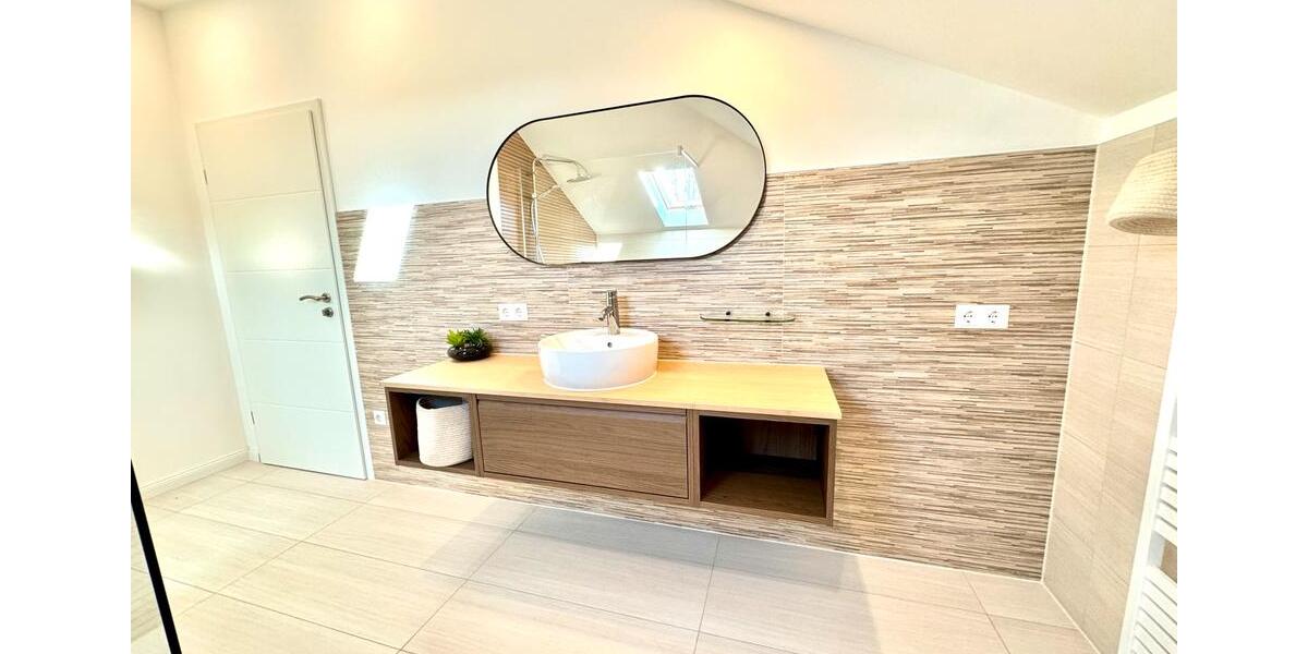 Charmante Vollmöbelierte 2,5 Zimmer Wohnung 2.5 zimmer