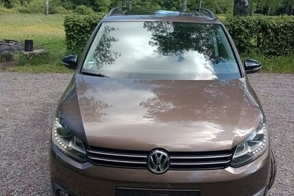 VW Touran 191.500 km 9.500 &euro; Pforzheim 75181