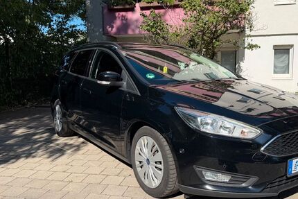 Ford Focus 139.005 km 8.200 &euro; Karlsruhe 76185