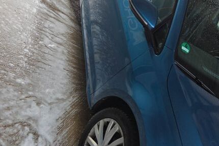 VW Golf 144.000 km 5.000 &euro; Oberderdingen 75038