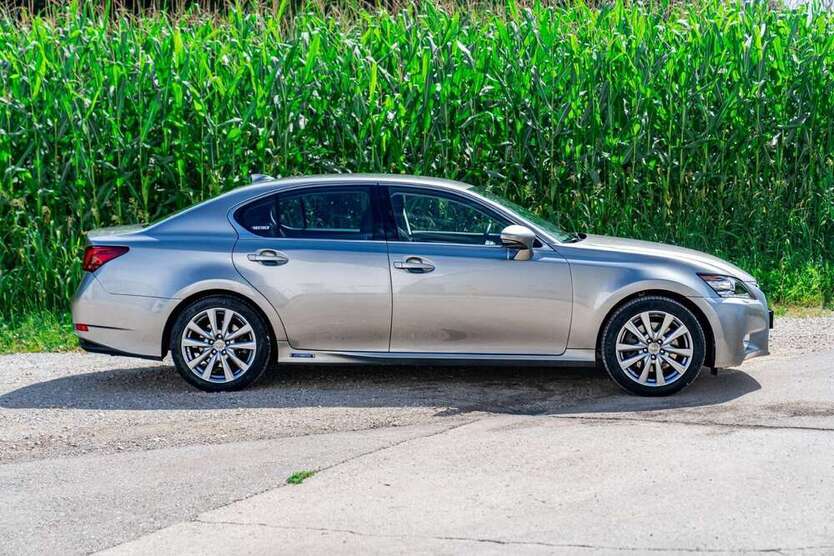 GS 300