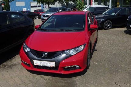 Honda Civic 74.500 km 13.490 € Ettlingen-Bruchhausen 76275