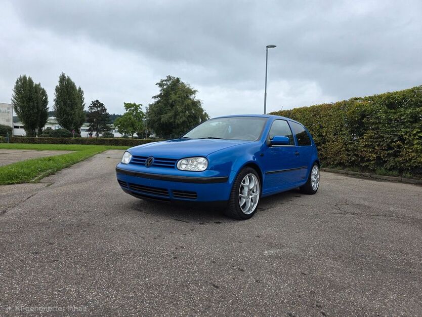 VW Golf 305.000 km 2.200 € Weingarten 76356