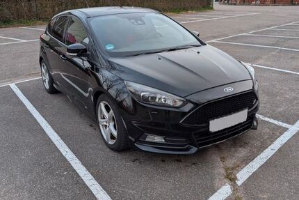 Ford Focus 113.000 km 15.600 &euro; Gaggenau 76571