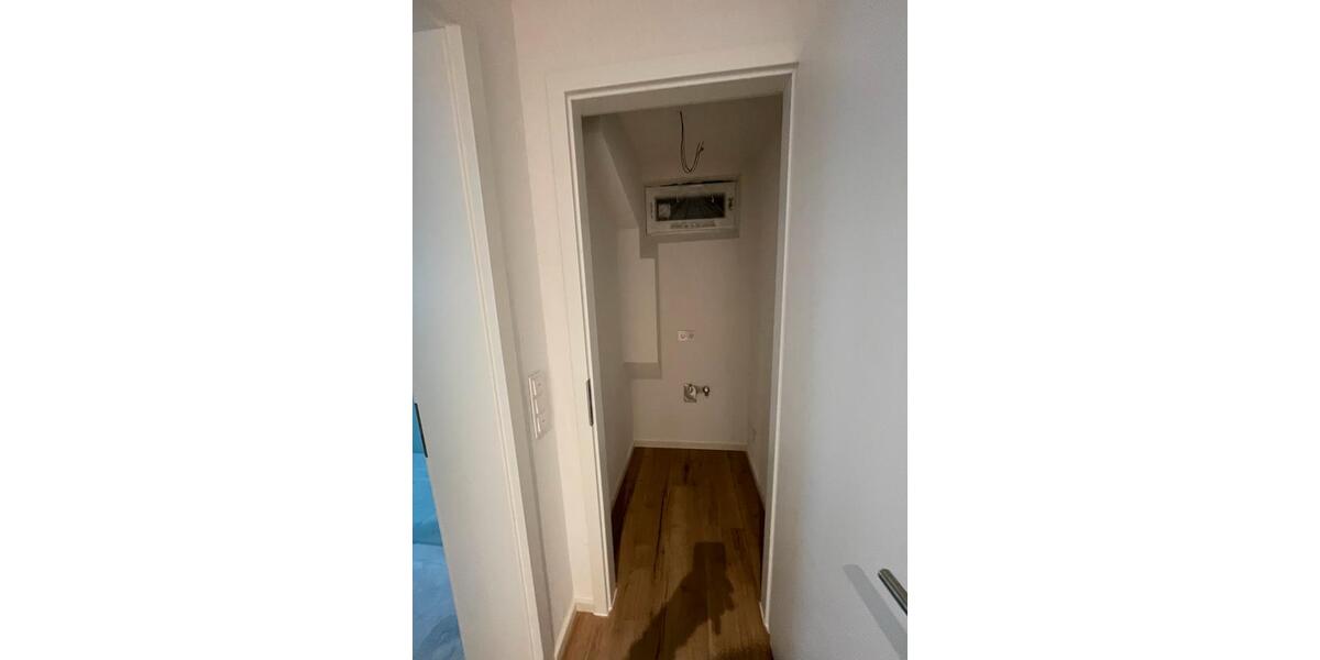 Etagenwohnung Philippsburg - 2 Zimmer, 85 m&sup2;, 985&euro; | Angebot:25626365