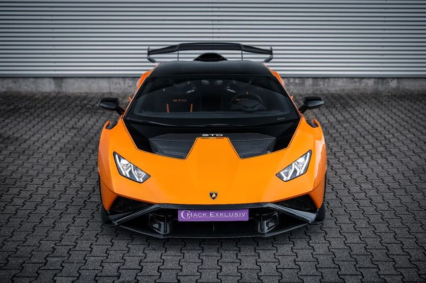 Lamborghini Huracán 15.800 km 389.900 € Oberderdingen 75038