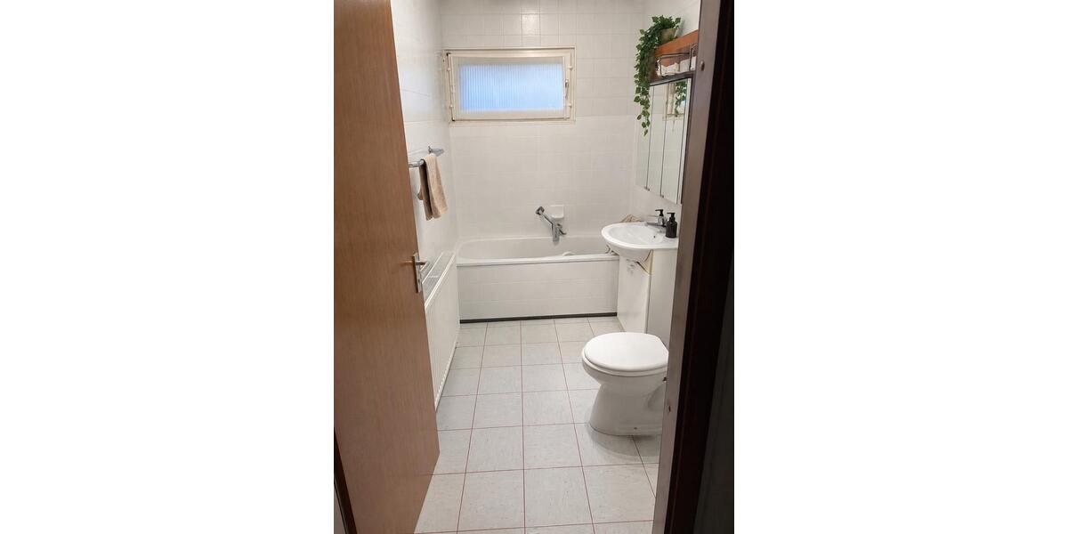 Einfamilienhaus Karlsbad - 4 Zimmer, 165 m&sup2;, 435.000&euro; | Angebot:26986347
