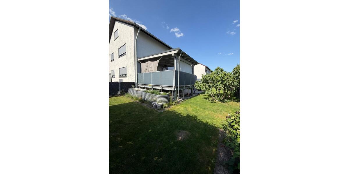 Erdgeschoßwohnung Stutensee - 4.5 Zimmer, 108 m&sup2;, 499.000&euro; | Angebot:27081112