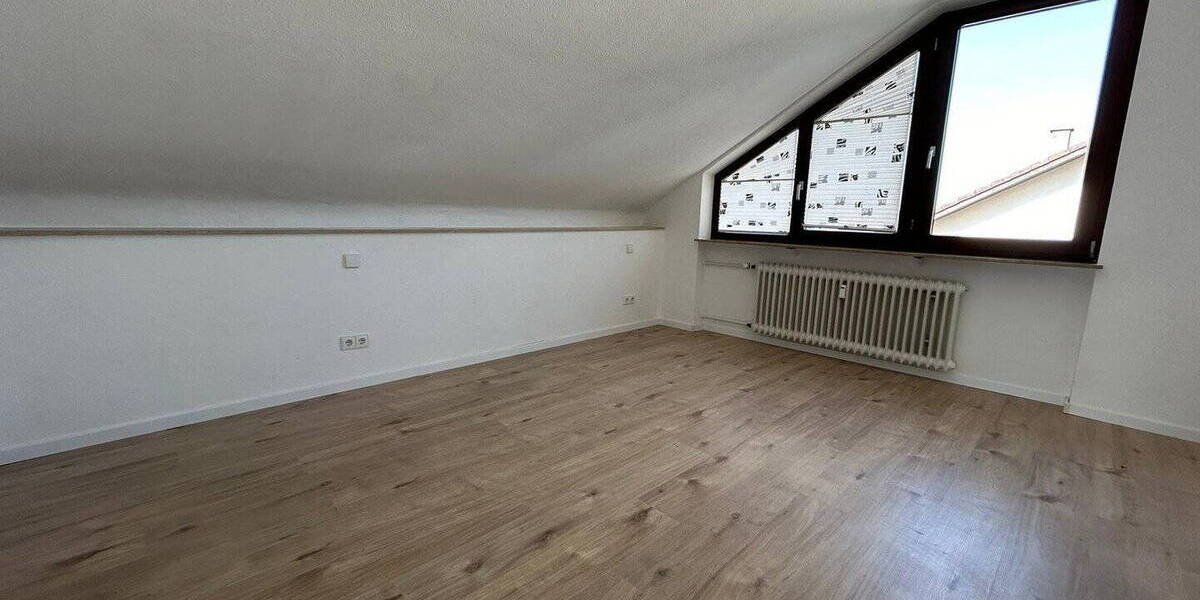Etagenwohnung Karlsdorf-Neuthard Neuthard - 3 Zimmer, 74 m&sup2;, 800&euro; | Angebot:26418073