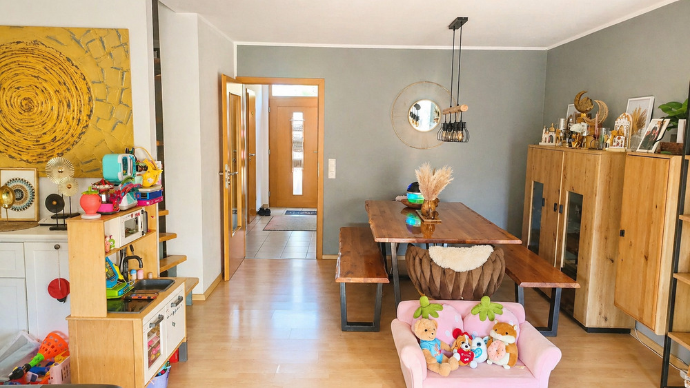 Reihenmittelhaus Pforzheim Nordstadt - 5 Zimmer, 157 m&sup2;, 429.000&euro; | Angebot:26379847